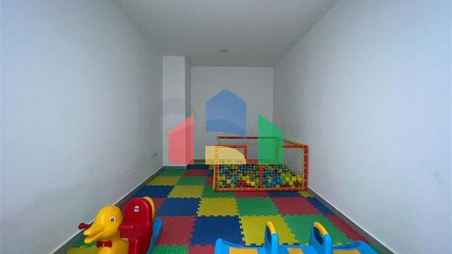 Квартира планировкой 1+1 в районе Махмутлар