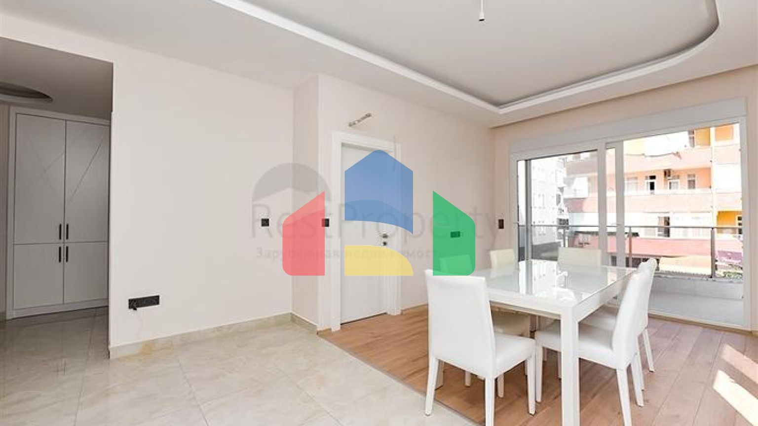 Двухкомнатная квартира в 500 метрах от моря