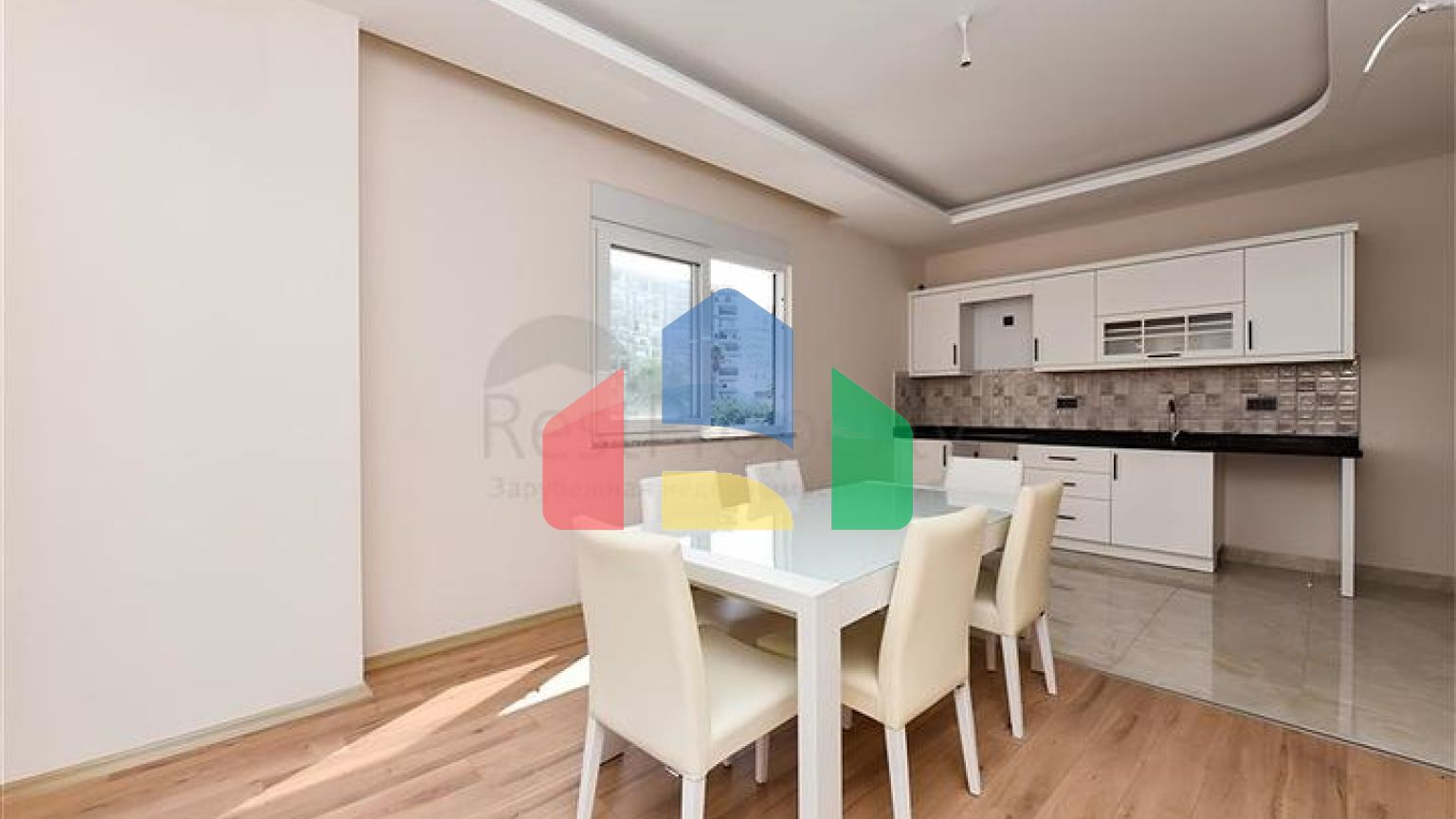 Двухкомнатная квартира в 500 метрах от моря