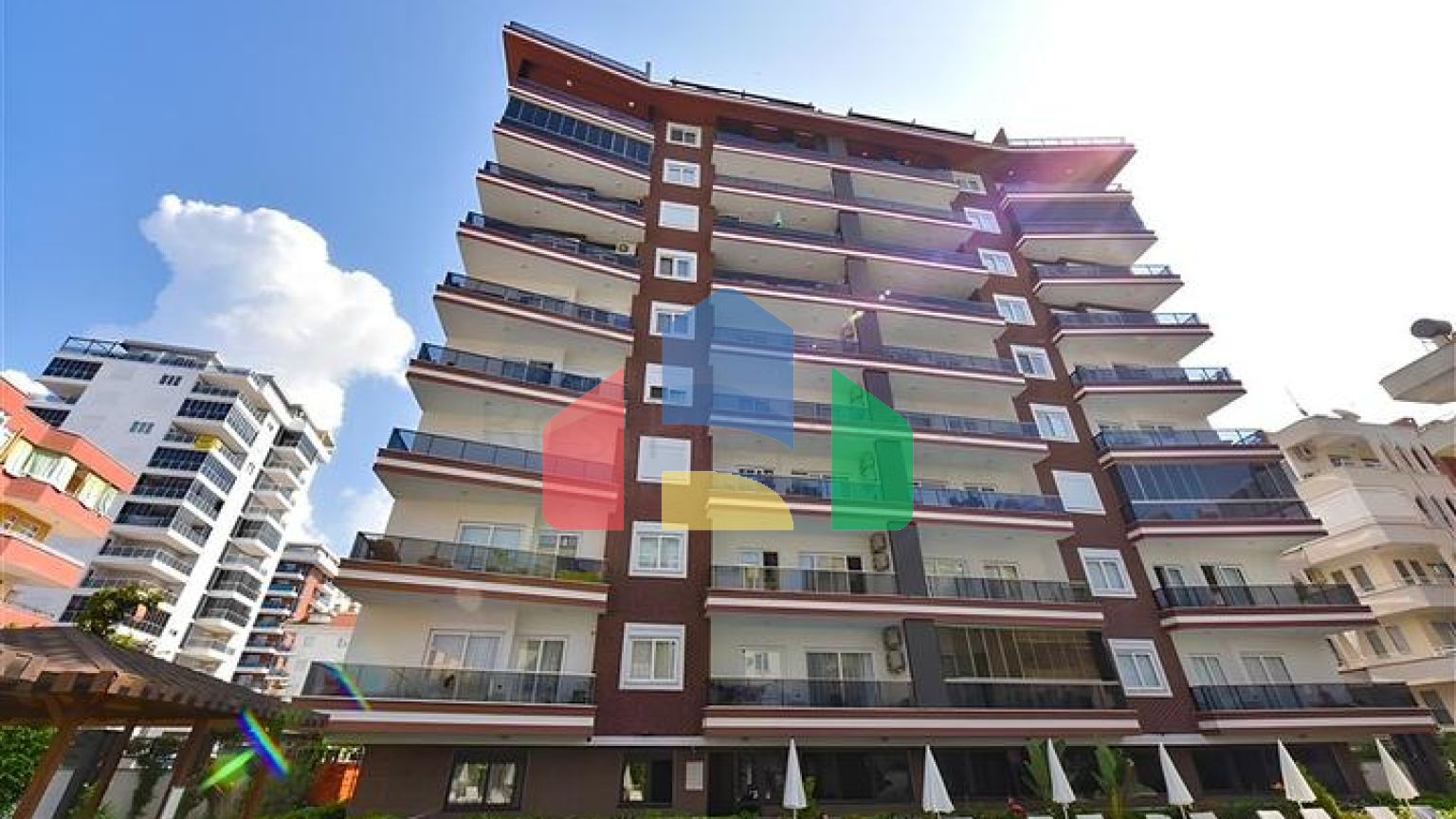 Двухкомнатная квартира в 500 метрах от моря