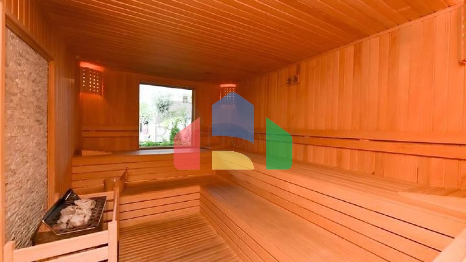 Двухкомнатная квартира в 500 метрах от моря