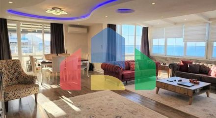 Просторные апартаменты 3+1 с панорамным видом на море