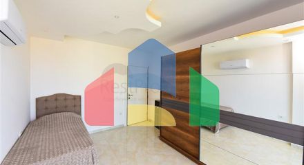 Простора пентхаус 3 + 1 в районі Махмутлар