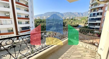 Двокімнатна квартира в новому комплексі з інфраструктурою