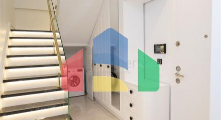 Пентхаус 3 + 1 на першій береговій лінії