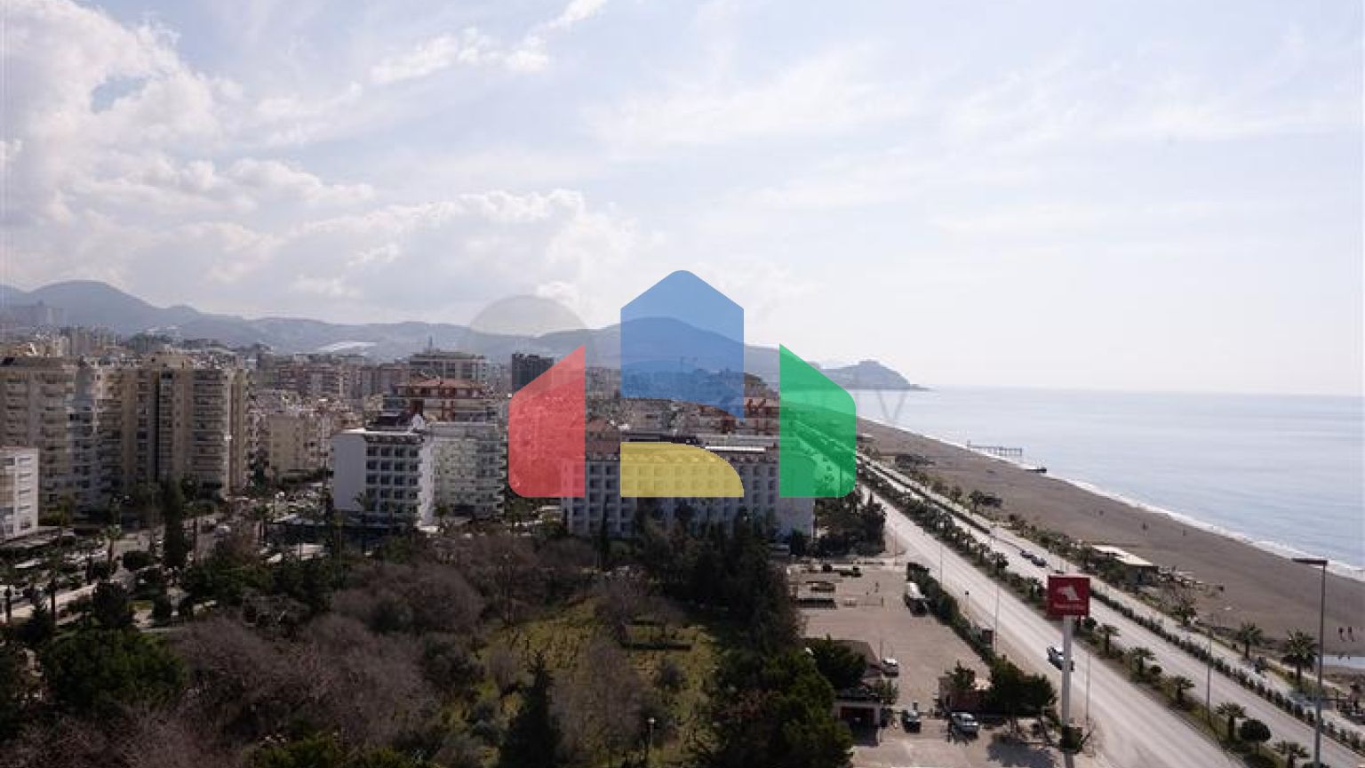 Пентхаус 3+1 на первой береговой линии