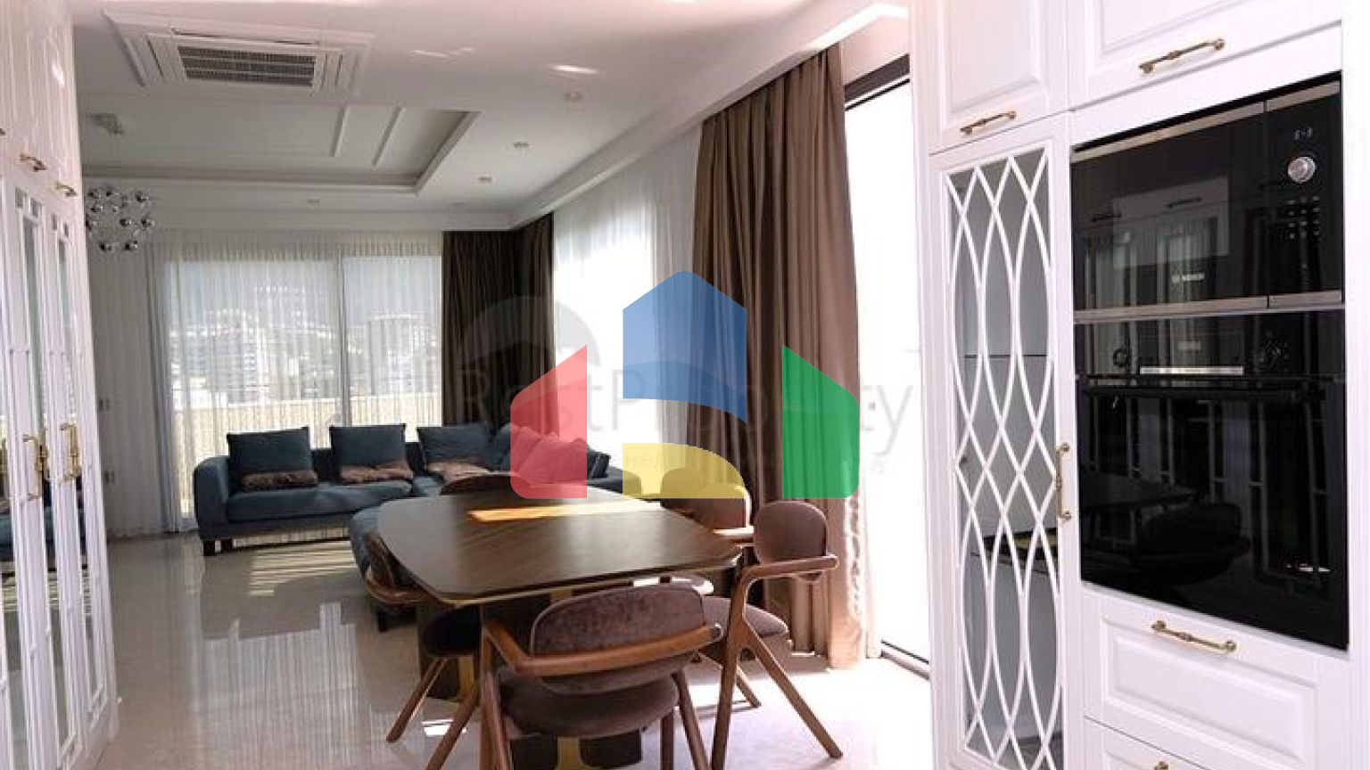 Пентхаус 3+1 на первой береговой линии