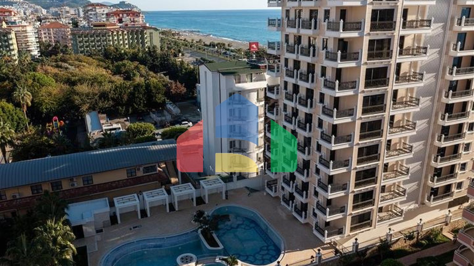 Пентхаус 3+1 на первой береговой линии