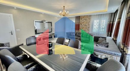 Furnished 2+1 apartment with separate kitchen in Mahmutlar district