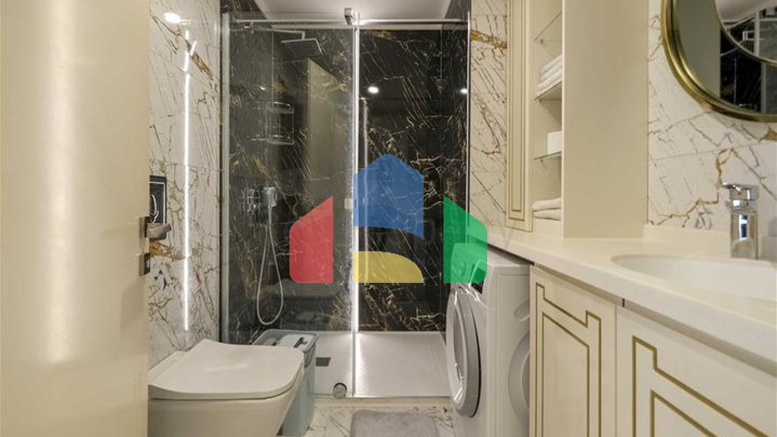 Сучасна квартира з панорамним видом на море в центрі Махмутлара