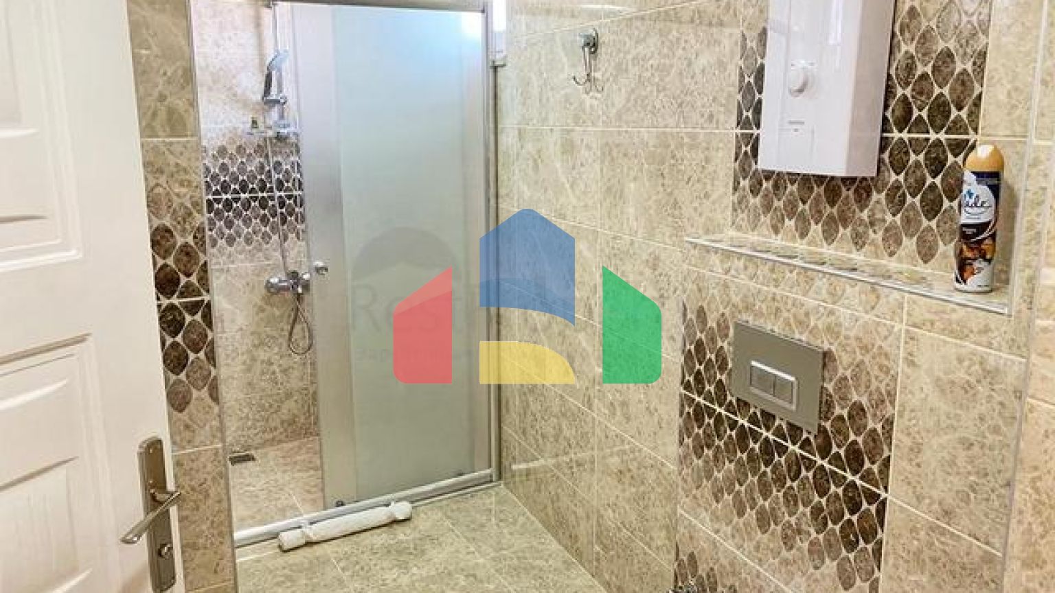 Видовой пентхаус от собственника планировкой 2+1 в районе Махмутлар