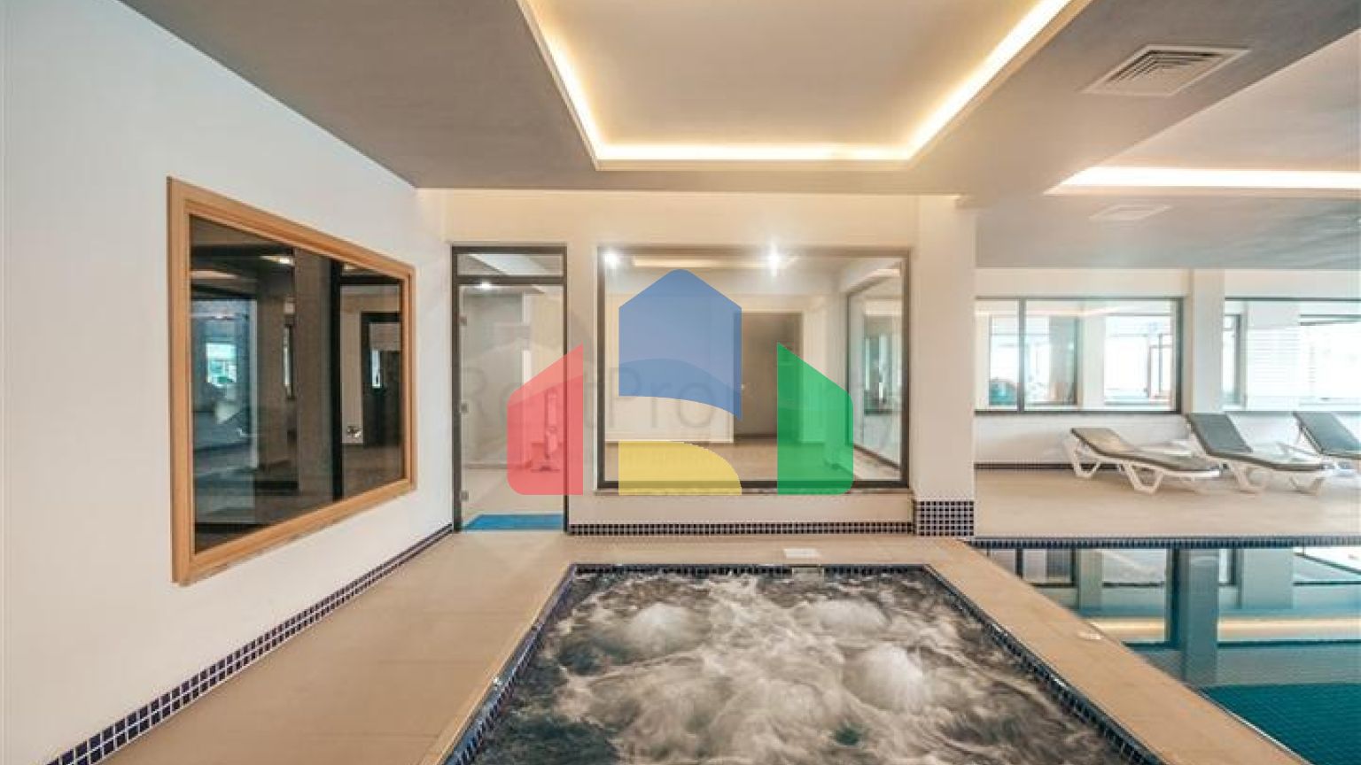 Видовая квартира на первой линии премиального комплекса