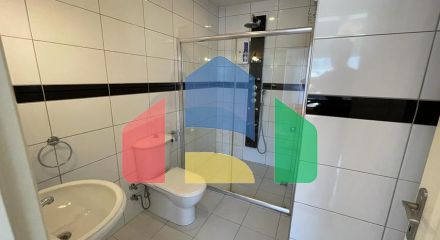 Просторий пентхаус в районі Махмутлар