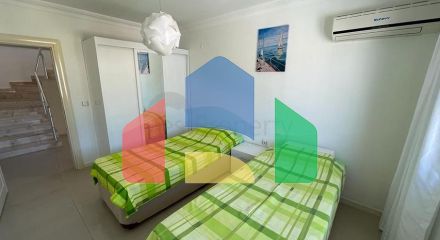 Просторий пентхаус в районі Махмутлар