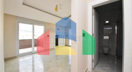 Пентхаус 3+1 с видом на море в районе Махмутлар