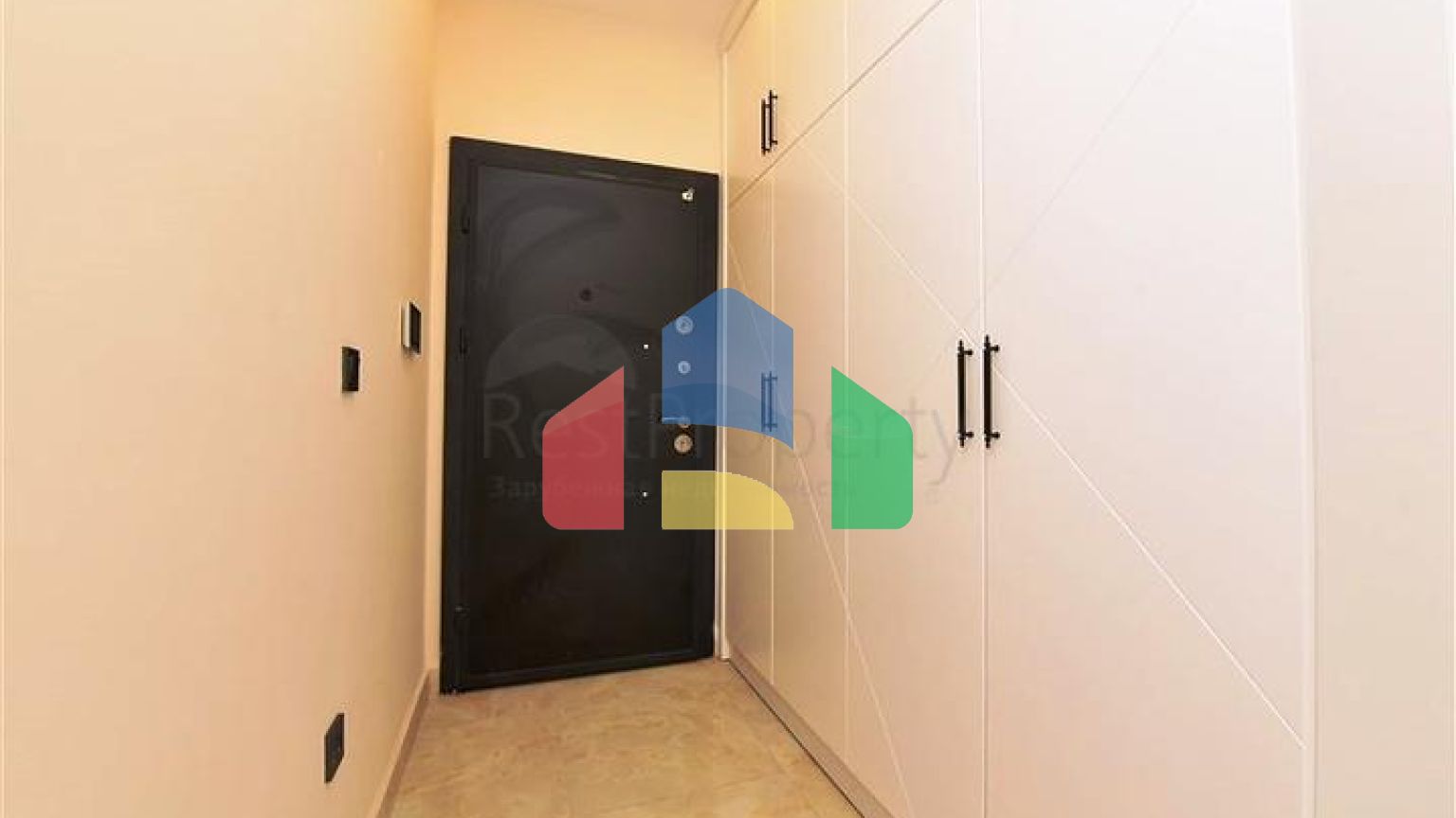 Пентхаус 3+1 с видом на море в районе Махмутлар