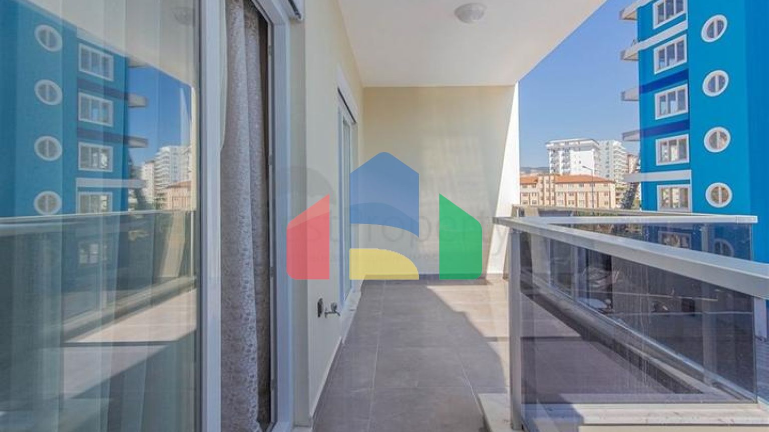 Меблированная квартира планировки 1+1