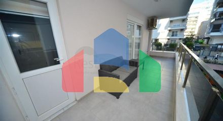 Просторі апартаменти 3 + 1 в Махмутларі