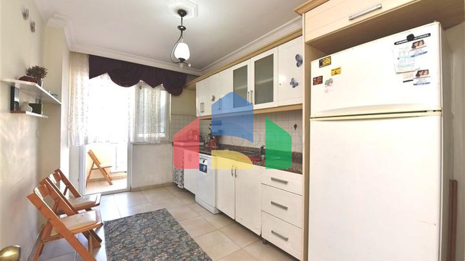 Просторная квартира 2+1 в районе Махмутлар