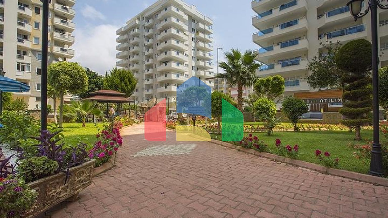 Просторная квартира 2+1 в районе Махмутлар