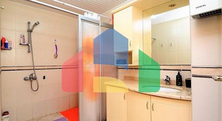 Квартира для большой семьи в комплексе в Махмутларе