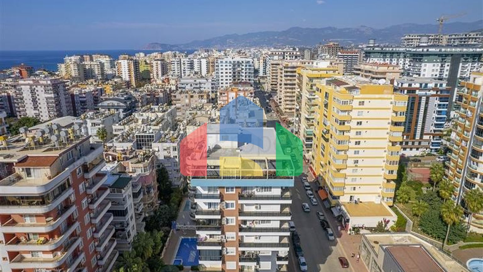 Квартира 3+1 в районе Махмутлар