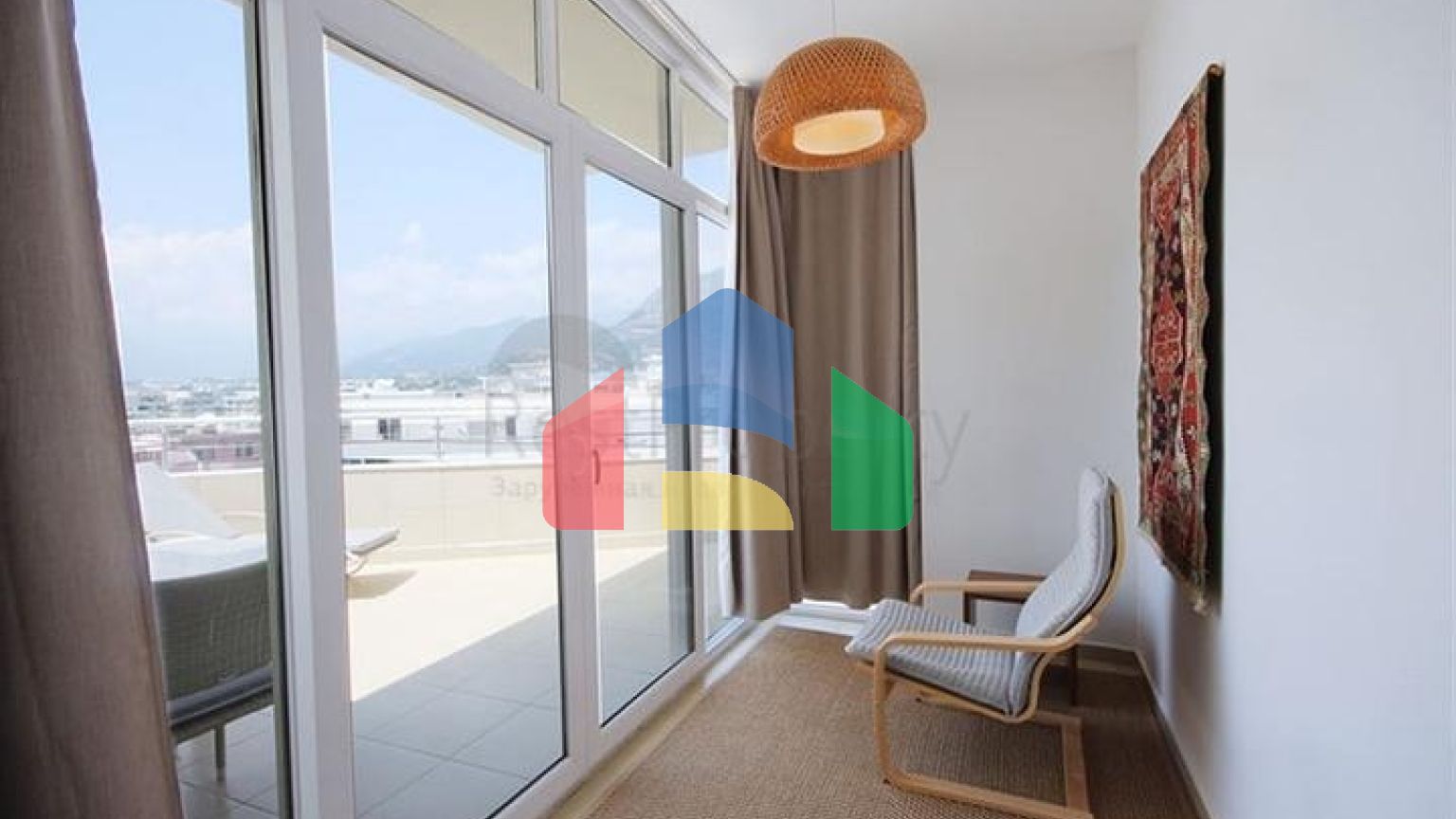 Просторий пентхаус в Махмутларі