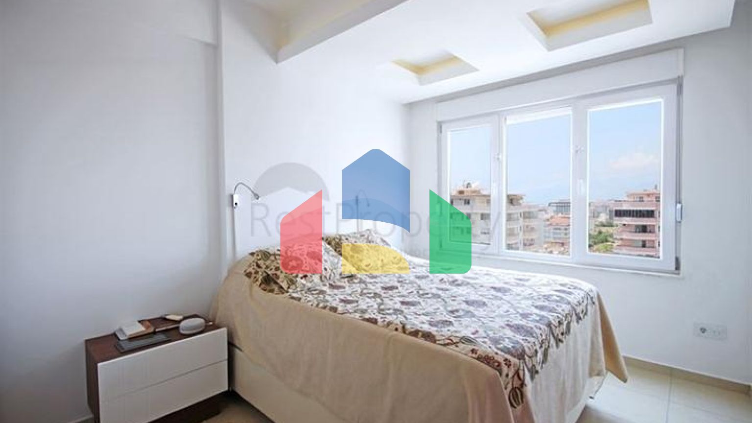 Просторий пентхаус в Махмутларі