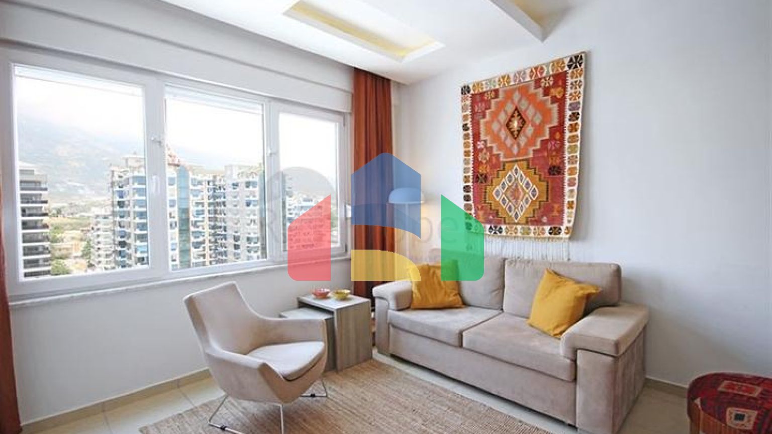 Просторий пентхаус в Махмутларі