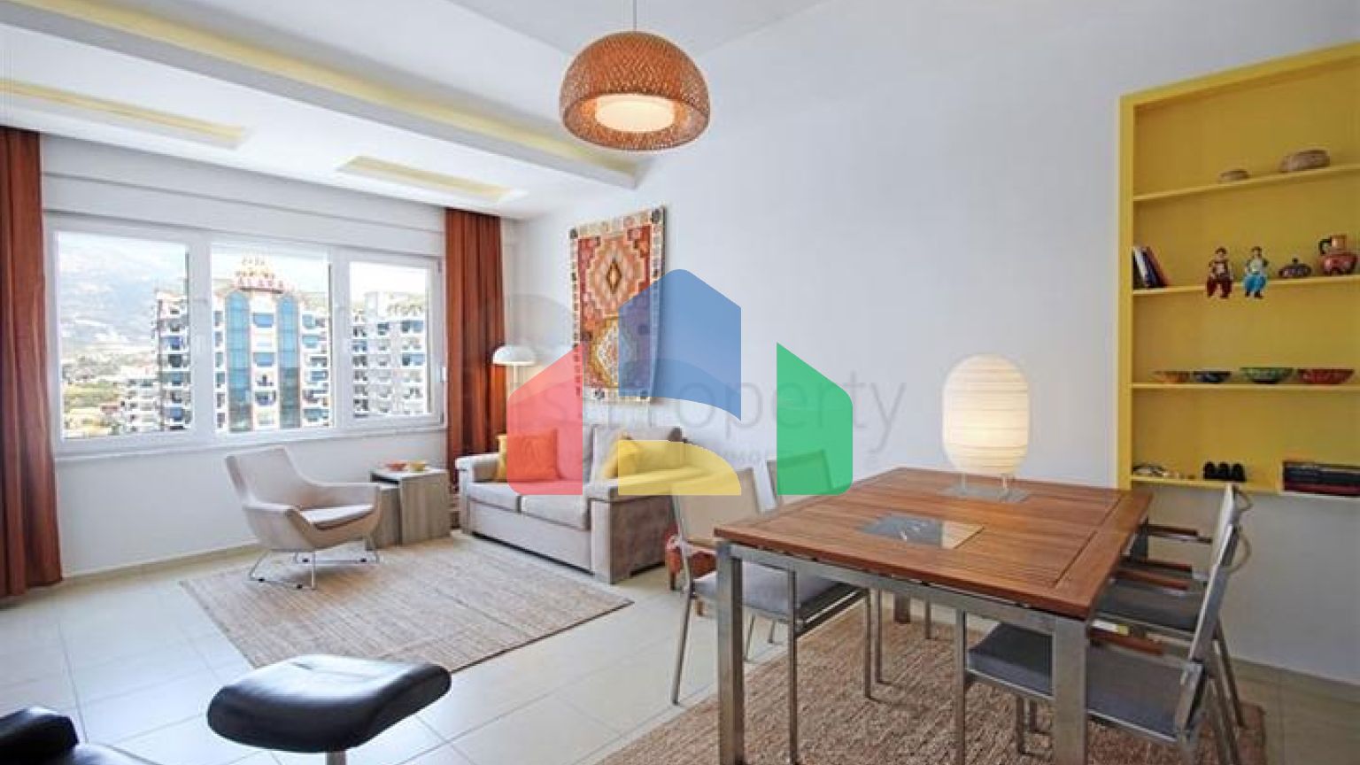 Просторий пентхаус в Махмутларі