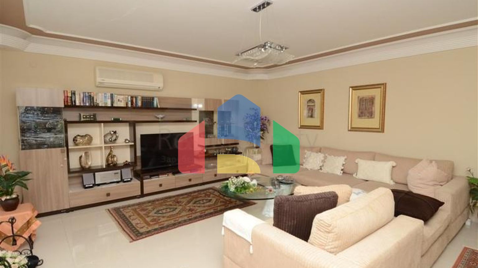 Дуплекс для большой семьи в Махмутларе