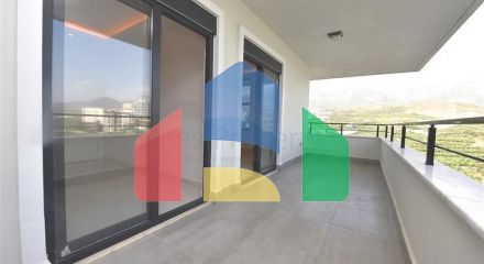 Апартаменти 2+1 в елітному житловому комплексі в Махмутларі