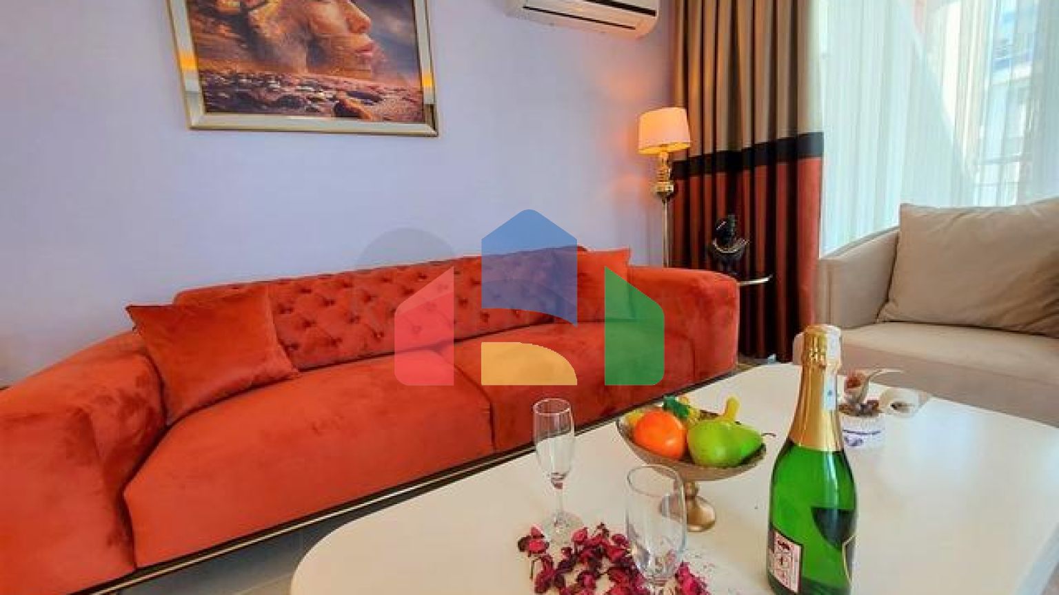 Просторная квартира 2+1 в 500 метрах от моря