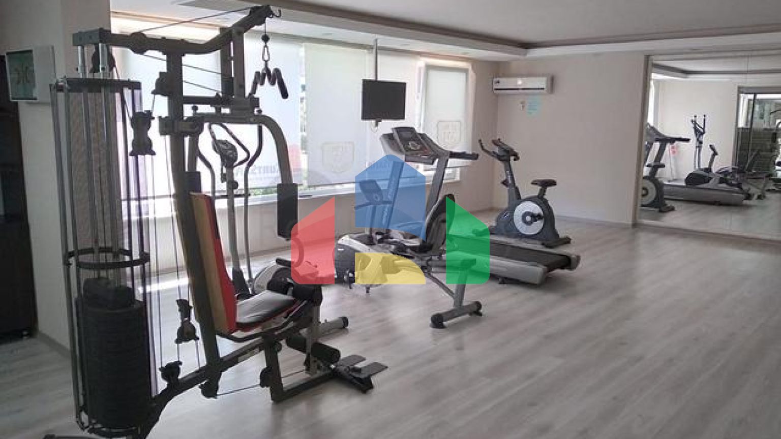 Просторная квартира 2+1 в 500 метрах от моря