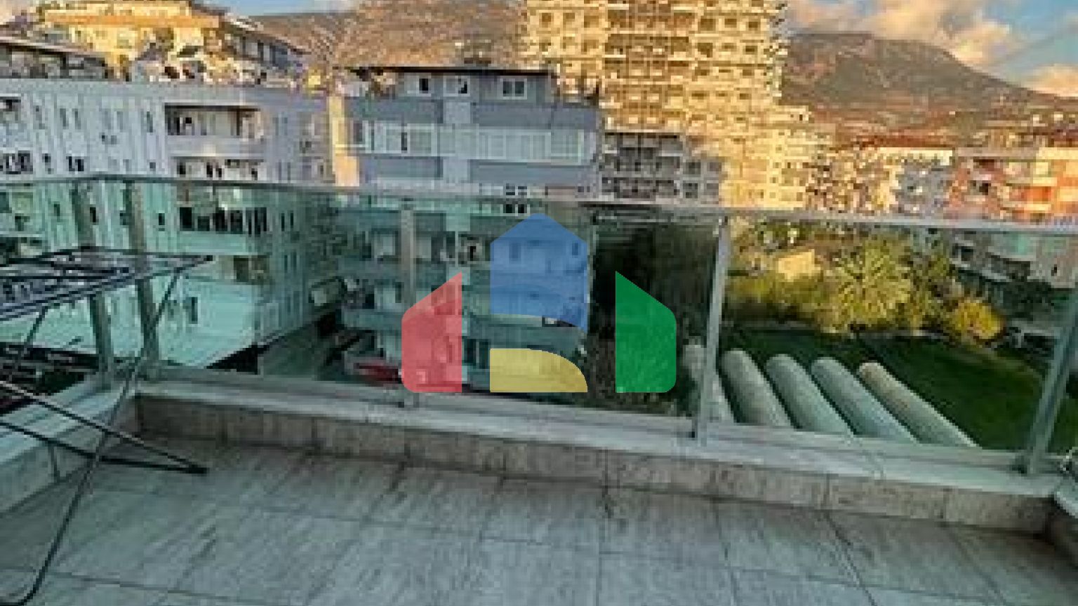 Двухкомнатные апартаменты в 300 метрах от Средиземного моря