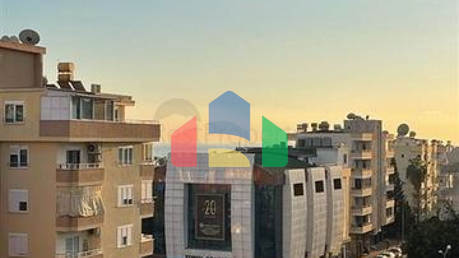 Двухкомнатные апартаменты в 300 метрах от Средиземного моря