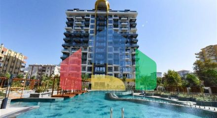 One-bedroom apartment in a complex on the first line in Mahmutlar