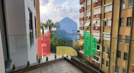 One-bedroom apartment in a complex on the first line in Mahmutlar