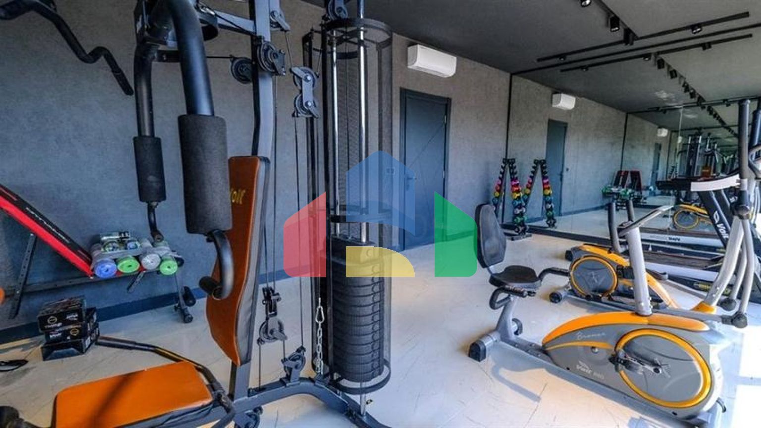 Квартира 1+1 в районе Махмутлар