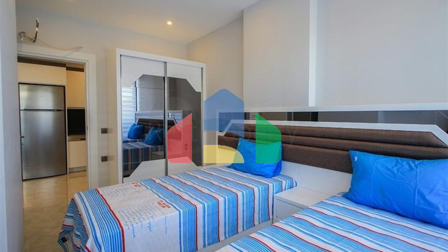 Новый комплекс на первой линии Махмутлара