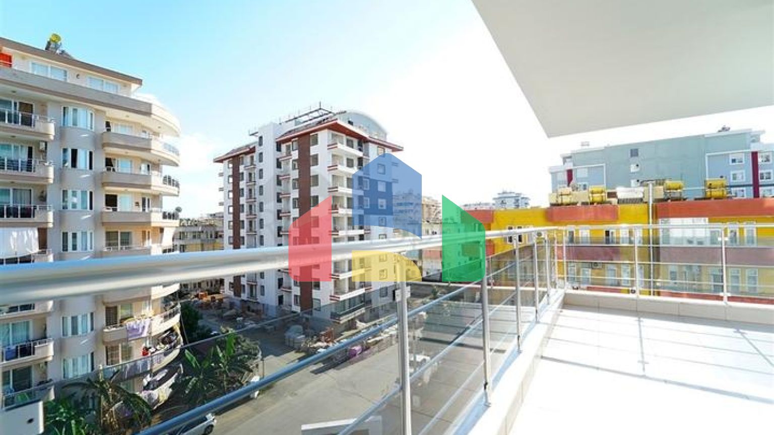 Просторная квартира 2+1 в районе Махмутлар