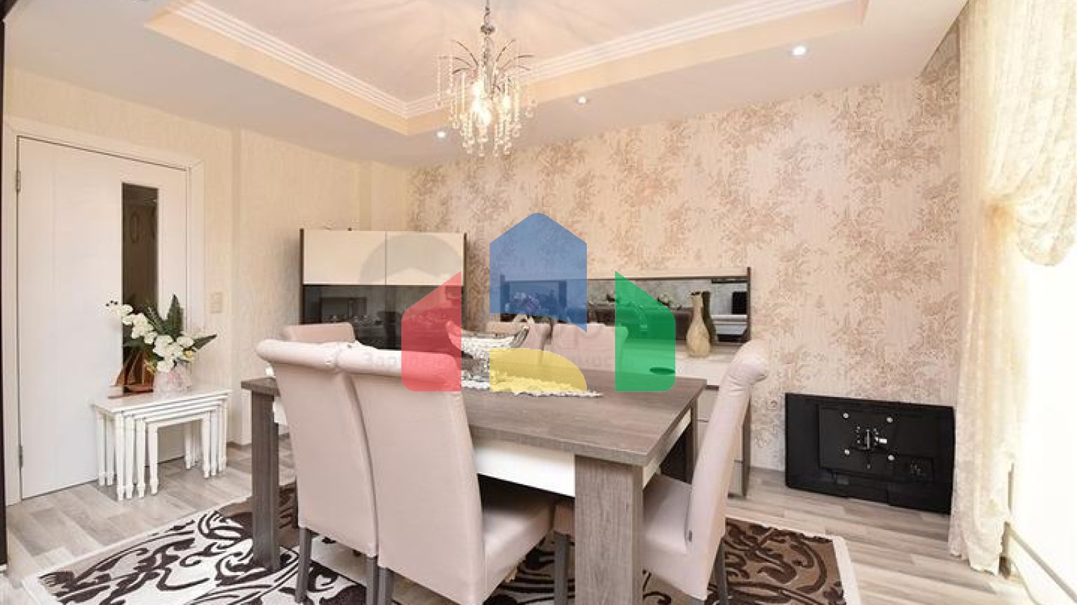 Просторная квартира в районе Махмутлар