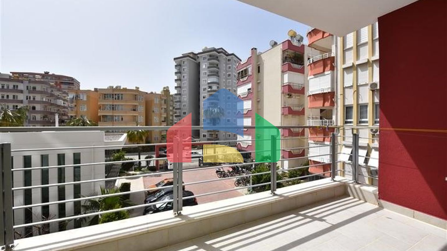 Просторная квартира в районе Махмутлар