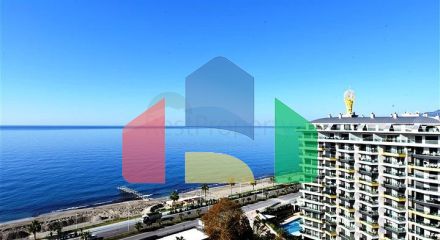 Огромная видовая квартира 3+1 на первой береговой линии