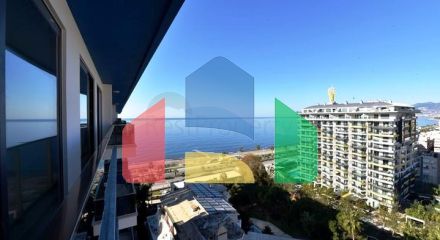 Огромная видовая квартира 3+1 на первой береговой линии