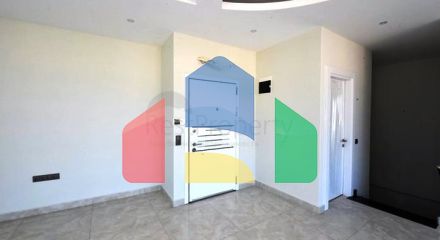 Огромная видовая квартира 3+1 на первой береговой линии