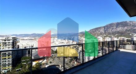 Огромная видовая квартира 3+1 на первой береговой линии