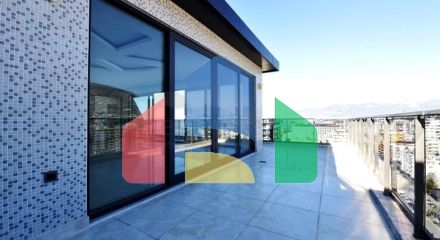 Огромная видовая квартира 3+1 на первой береговой линии