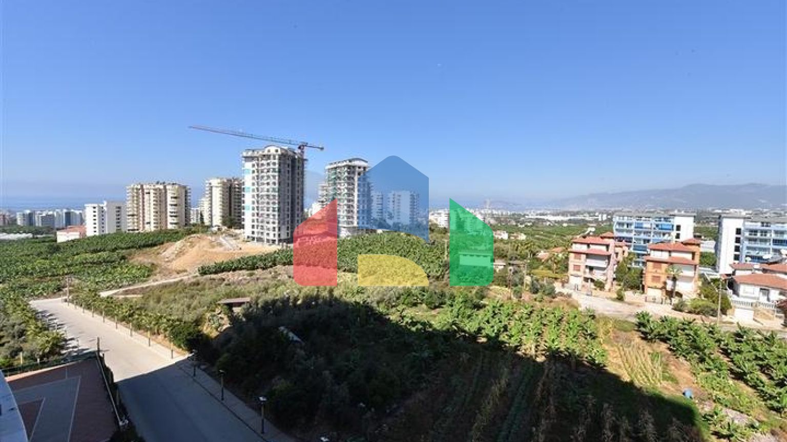 Квартира 1+1 в Махмутларе