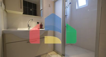 Трехкомнатная квартира в районе Махмутлар Трехкомнатная квартира в районе Махмутлар